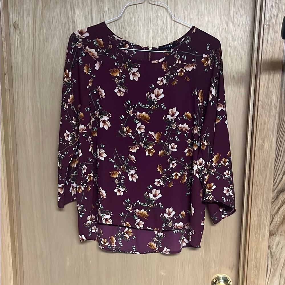 Papermoon L Larie Crew Neck Floral Blouse in Burgundy